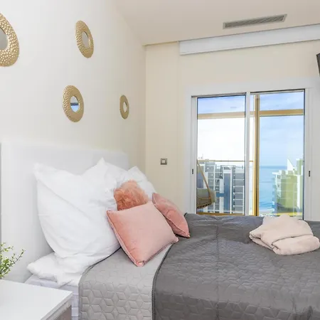 Apartment Intempo Luxury Sky And By Kitti Benidorm